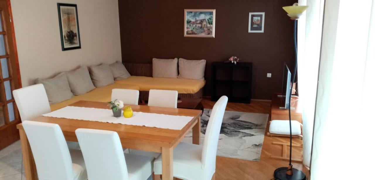 Summerhouse Duce Omis Екстериор снимка