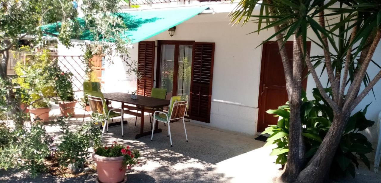 Summerhouse Duce Omis Екстериор снимка