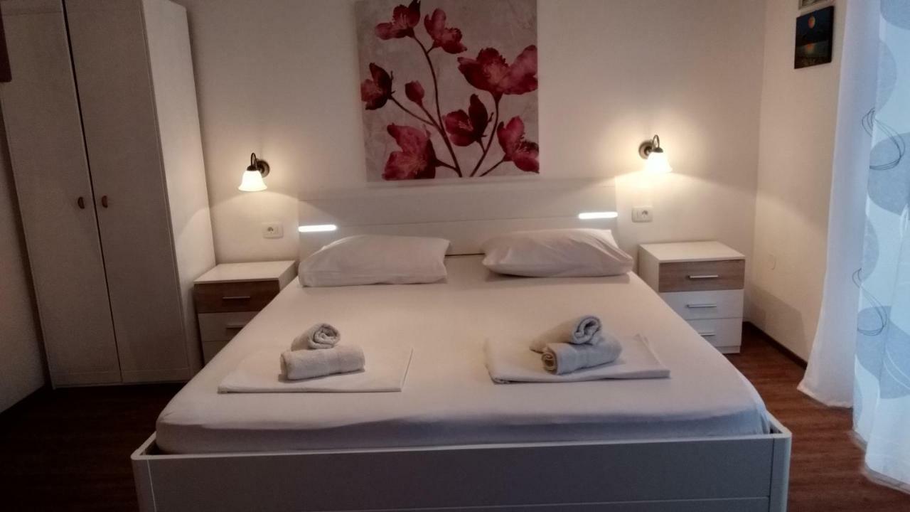 Summerhouse Duce Omis Екстериор снимка